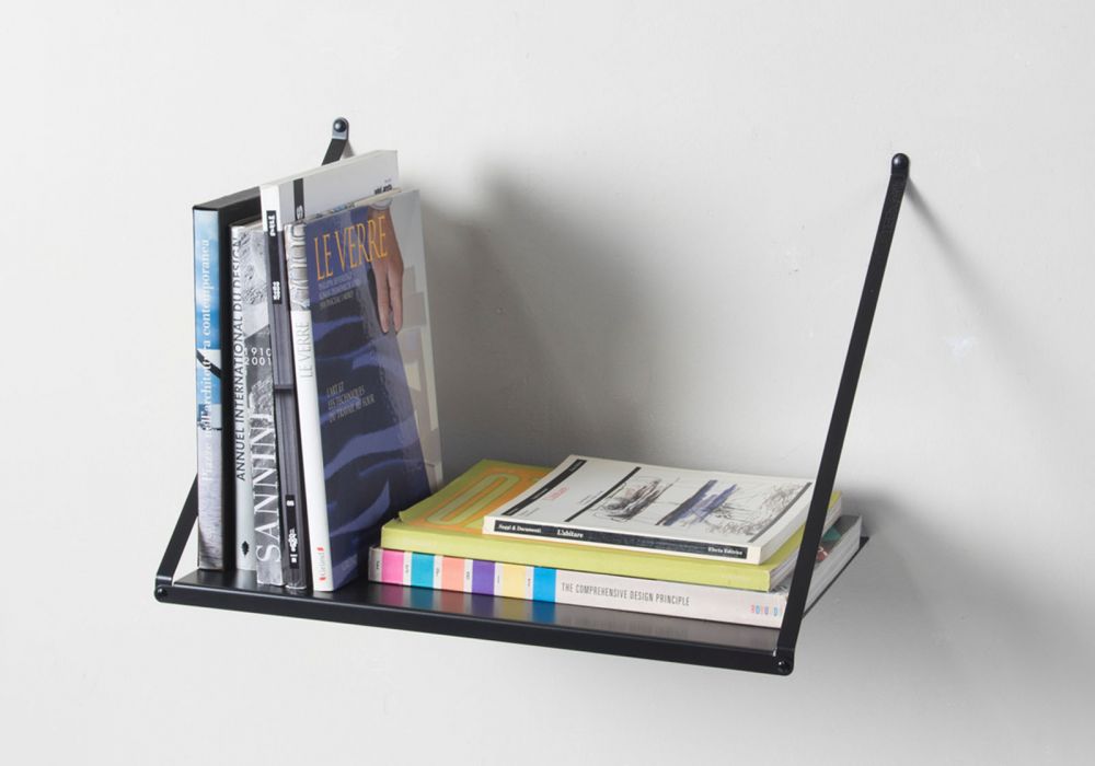 Hanging Wall Shelf 19.6 x 13.7 in - Black Hanging wall shelves - 1